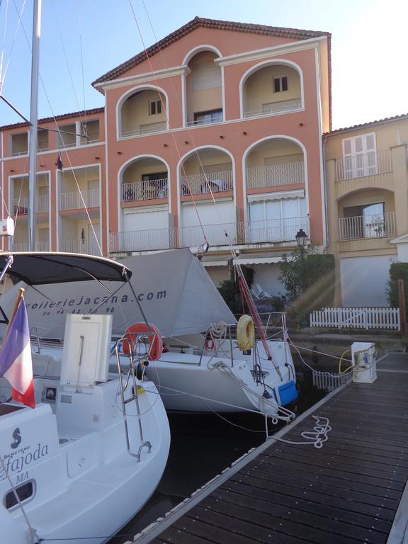 Port Grimaud Les Voiles Apartment Екстериор снимка